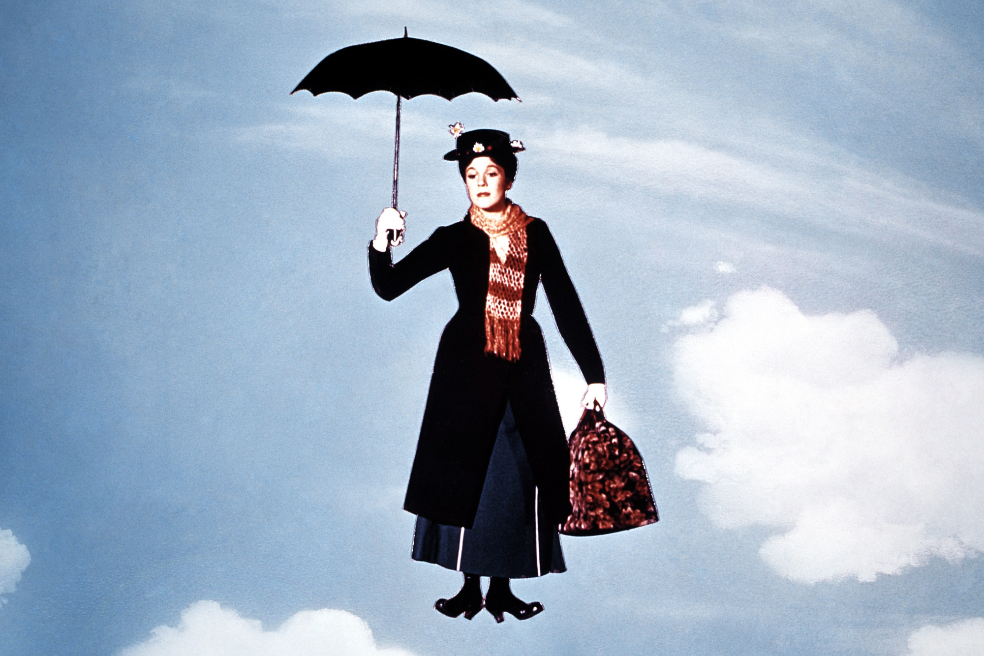 throwback-thursday-mary-poppins-withstands-test-of-time-the-roar